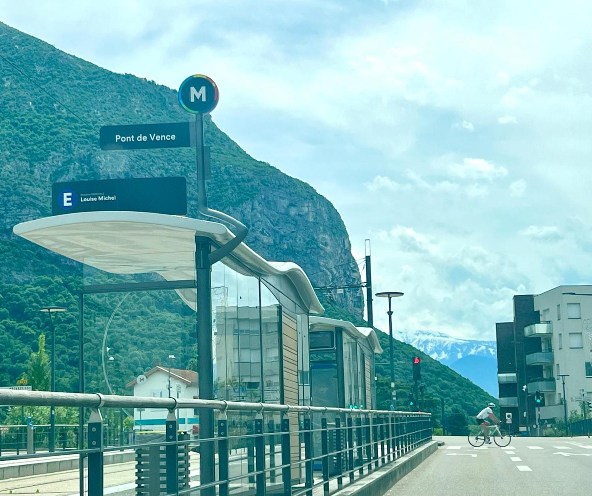 & Jardin L Grenoble Nord - St Egreve Quarto em Acomodações Particulares *